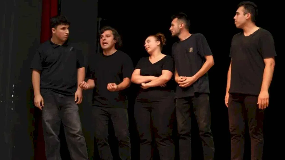 KO-MEK kursiyerlerinden 'Artiz Mektebi'