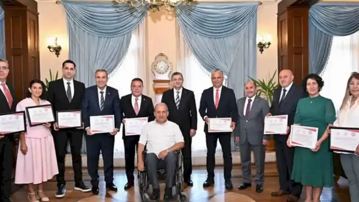 Antalya Büyükşehir Hizmet Binasına ‘Erişilebilirlik Belgesi’