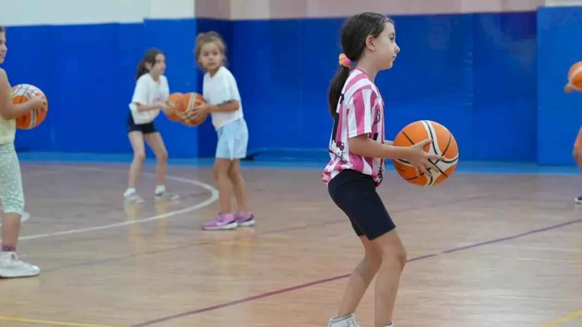 Maltepe’de yaz spor okulu coşkusu devam ediyor