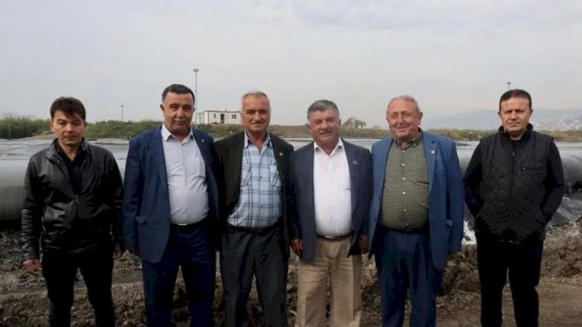 Kocaelili muhtarlardan dip çamuru temizliğine övgü