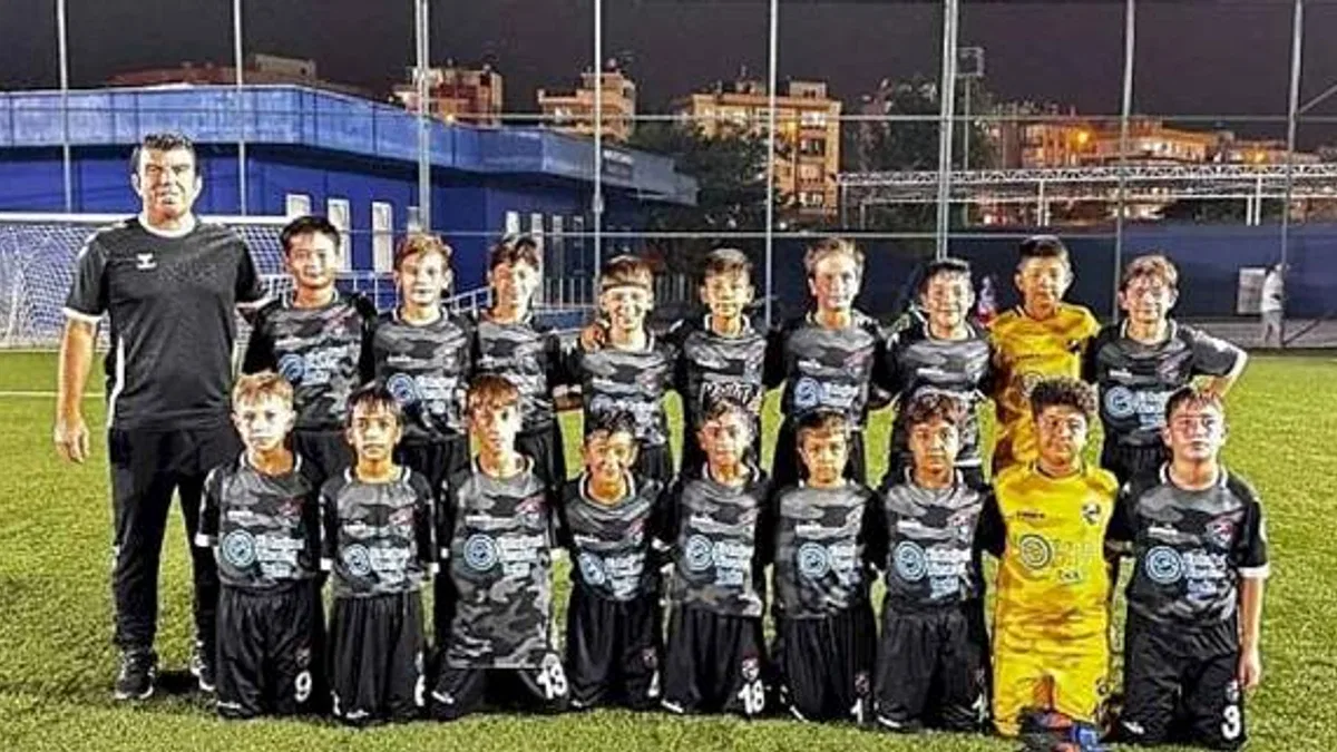 U12 Fırtına gibi esti