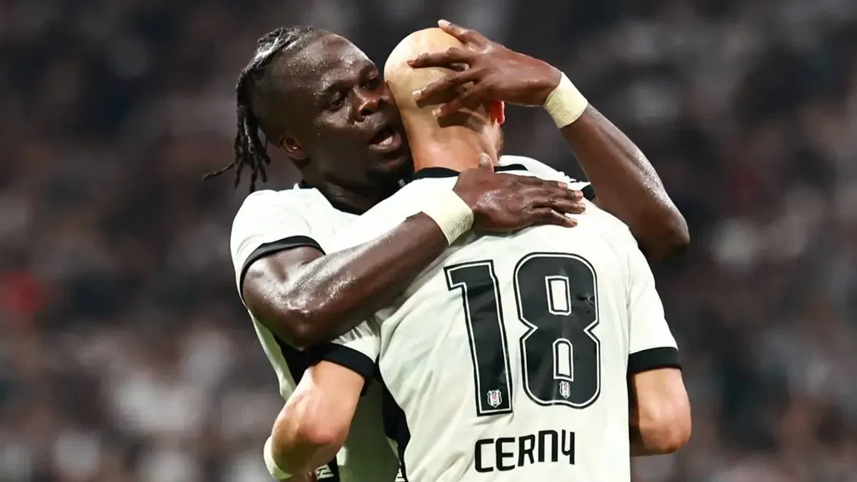 Beşiktaş 1-0 Hradec Kralove (Maç Sonucu) Kartal UEFA Avrupa Ligi Play-Off turunda!