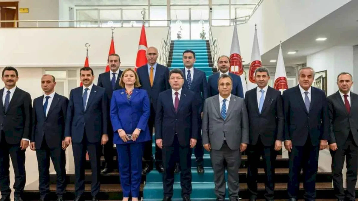 HSK yeni üyeleriyle ilk toplantısını yaptı