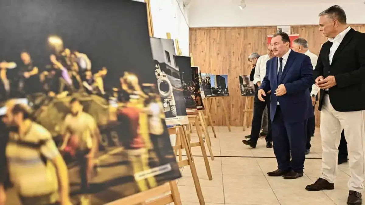 Antalya'da 15 Temmuz şehitleri fotoğraf sergisiyle anıldı