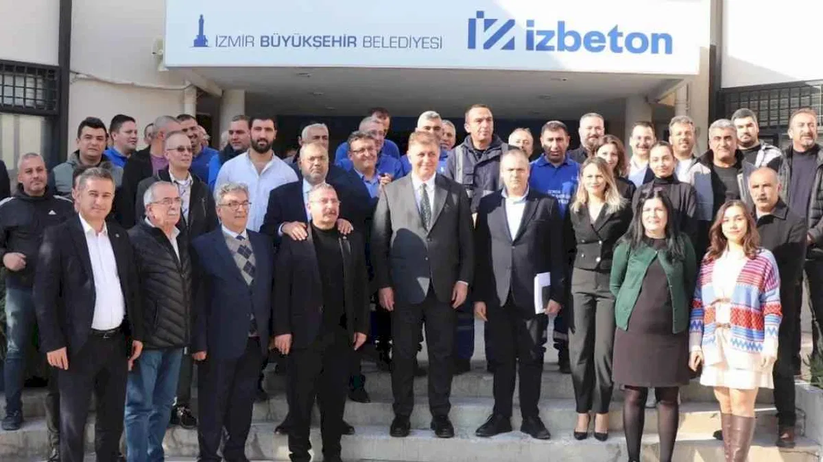 İzmir'in 2025 yol haritası çizildi