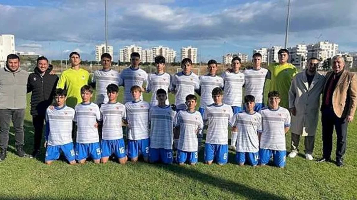 Kemer Belediyespor U16 Play Off şansını sürdürüyor