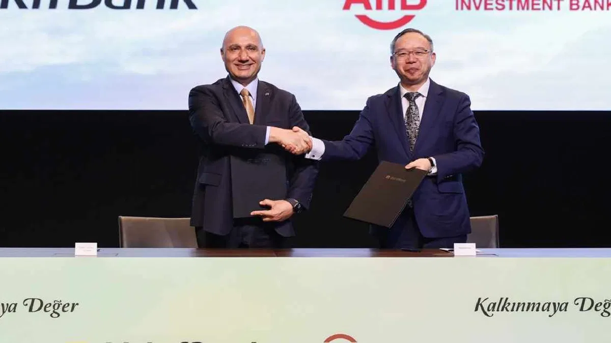 VakıfBank'tan 300 milyon dolarlık enerji ve dönüşüm finansmanı hamlesi