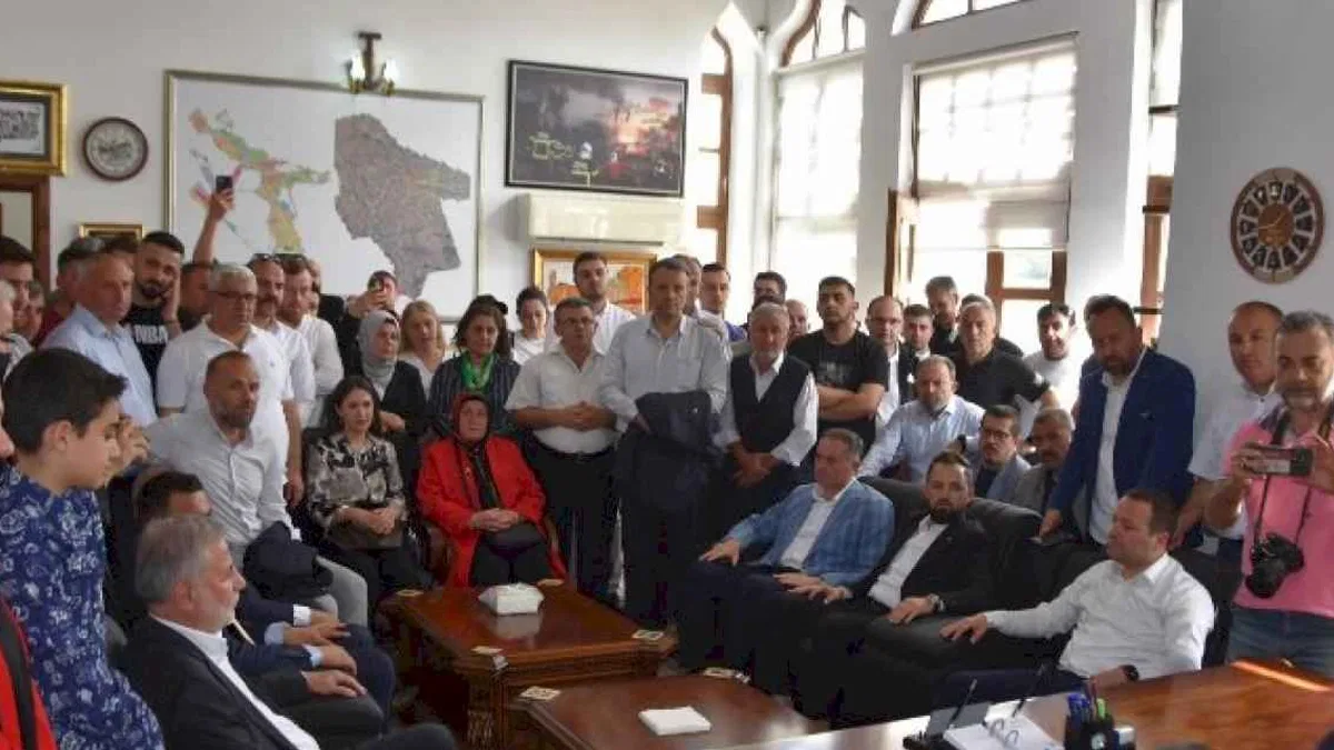 Tokat Niksar'da Başkan Tepebaşı göreve başladı