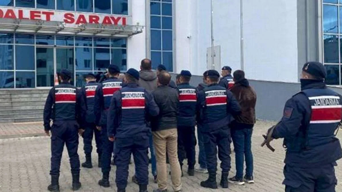 Jandarma Keşan’da aranan 6 kişiyi yakaladı