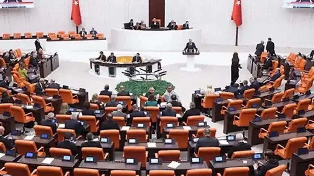 TBMM, trafik cezalarının artırılmasına yönelik teklifi görüşmeye devam edecek