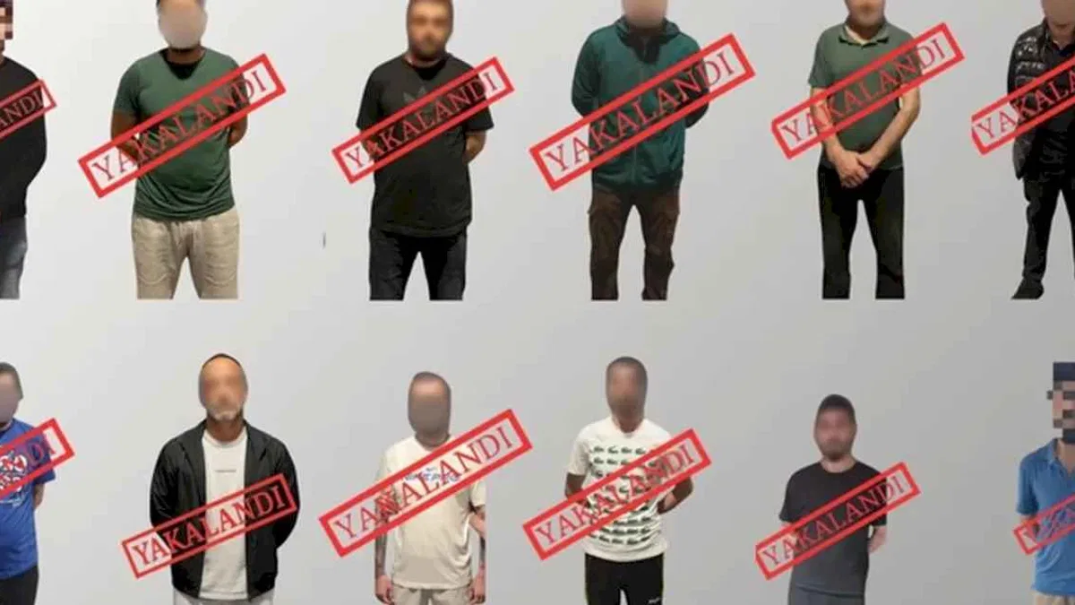 Kırmızı bültenle aranan 11 suçlu Türkiye’ye iade edildi