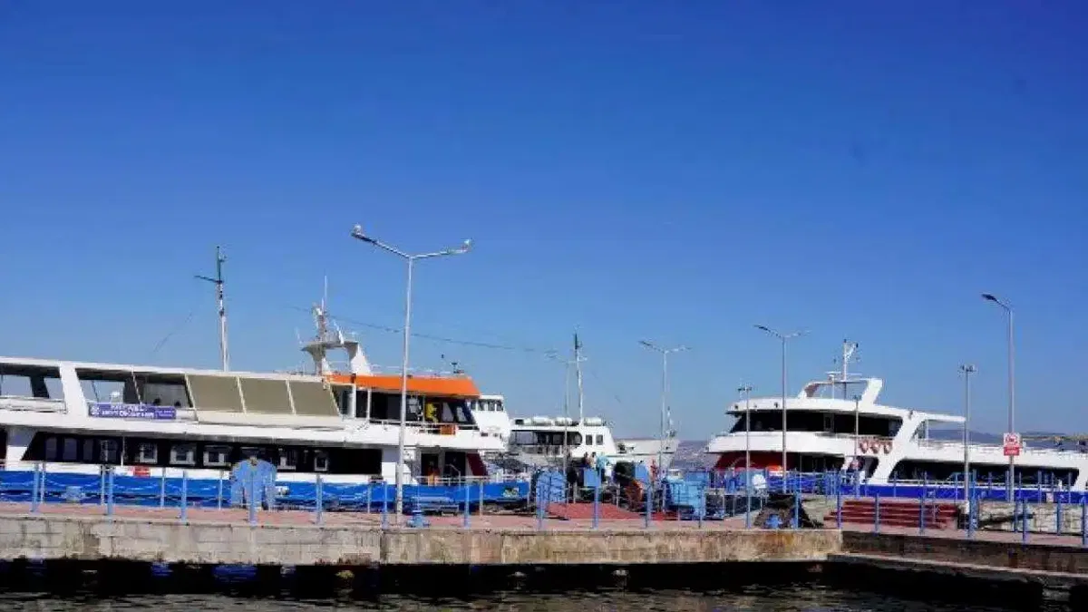 Kocaeli denizden 480 bin yolcu taşıdı