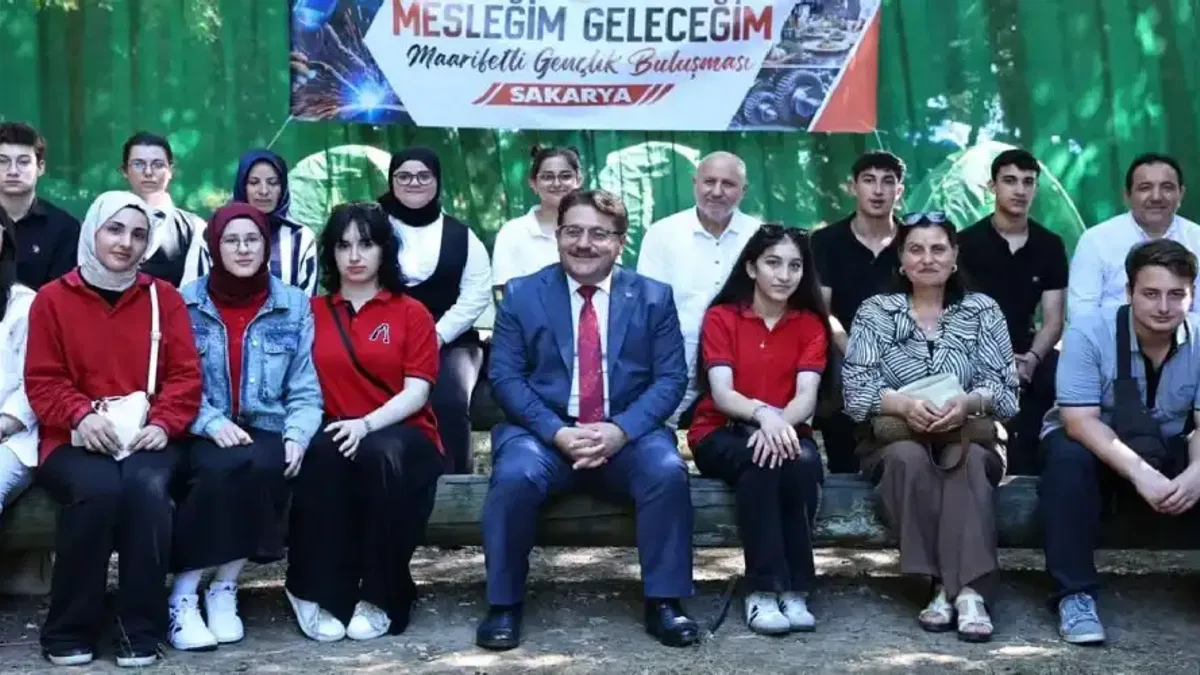 Sakarya'da 'Mesleğim Geleceğim, Marifetli Gençlik Buluşması' gerçekleştirildi
