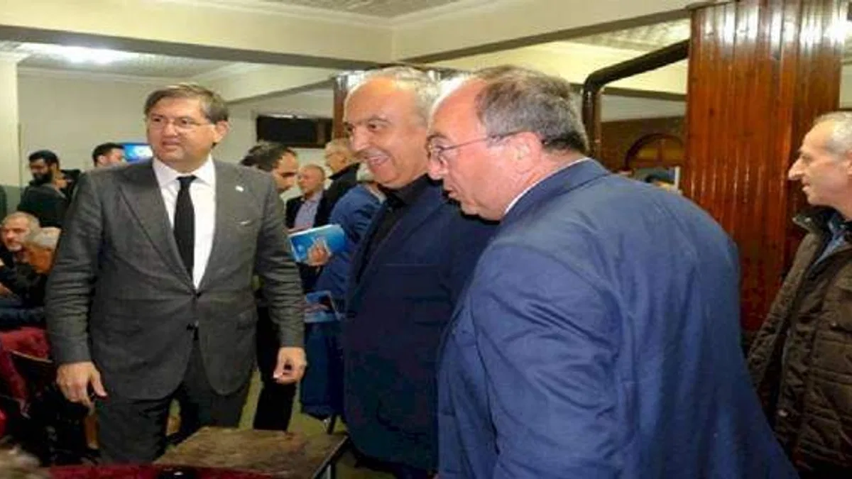 Artvinli başkanlardan Yıldızlı’ya destek