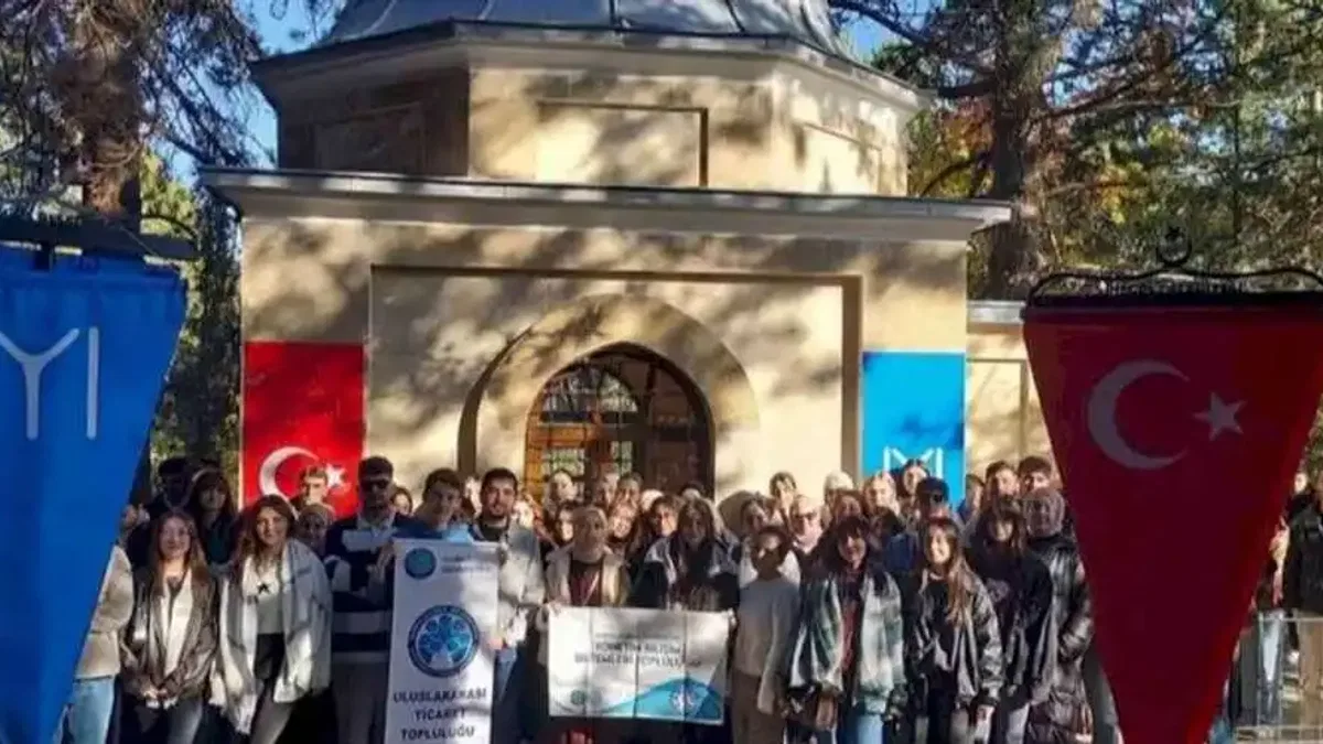 Bursa'ya yeni gelen üniversiteliler İnegöl’ü tanıyor