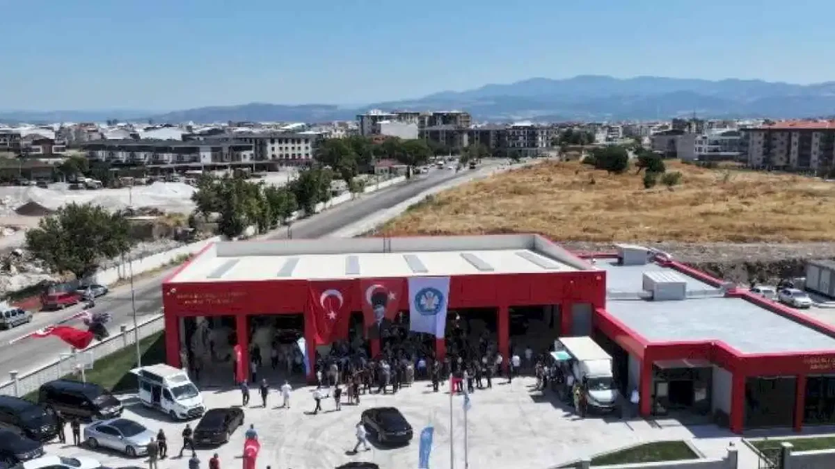 Manisa'da Akhisar İtfaiye Amirliği faaliyette