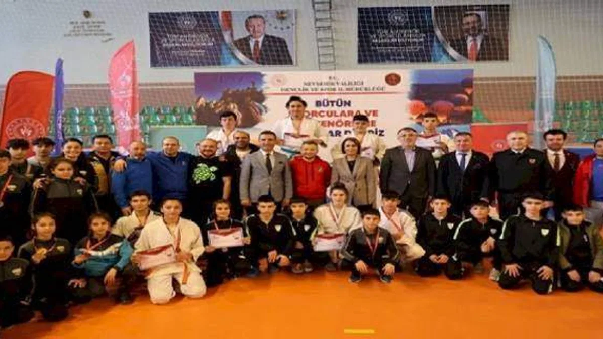 Nevşehirli sporcuların 'yıldız'ı parlıyor