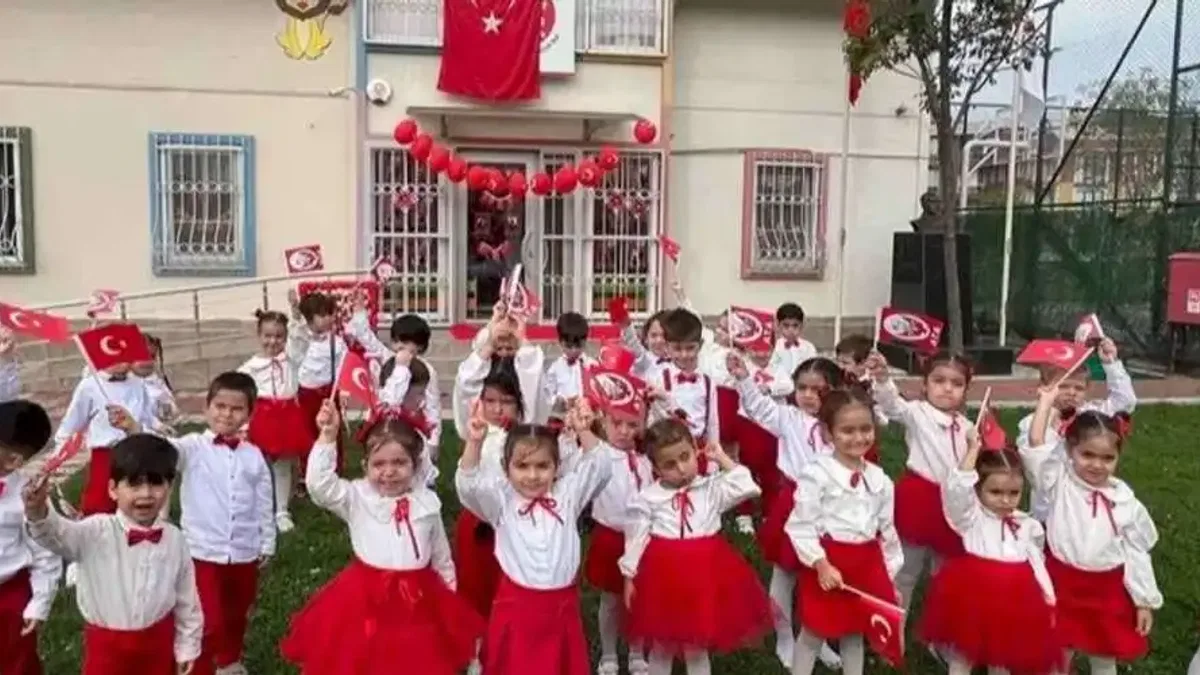 İstanbul Maltepe’de cumhuriyet coşkusu erken başladı