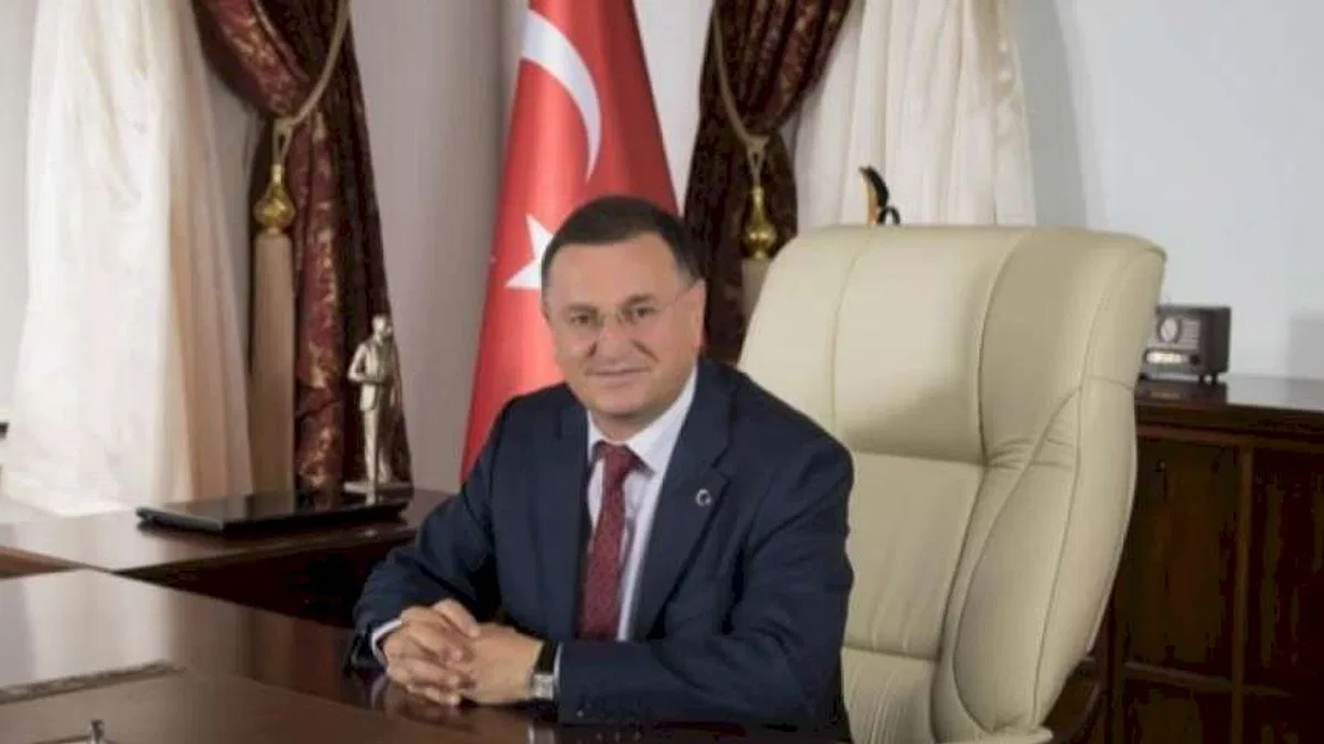 Lütfü Savaş'tan 100'üncü yıl mesajı