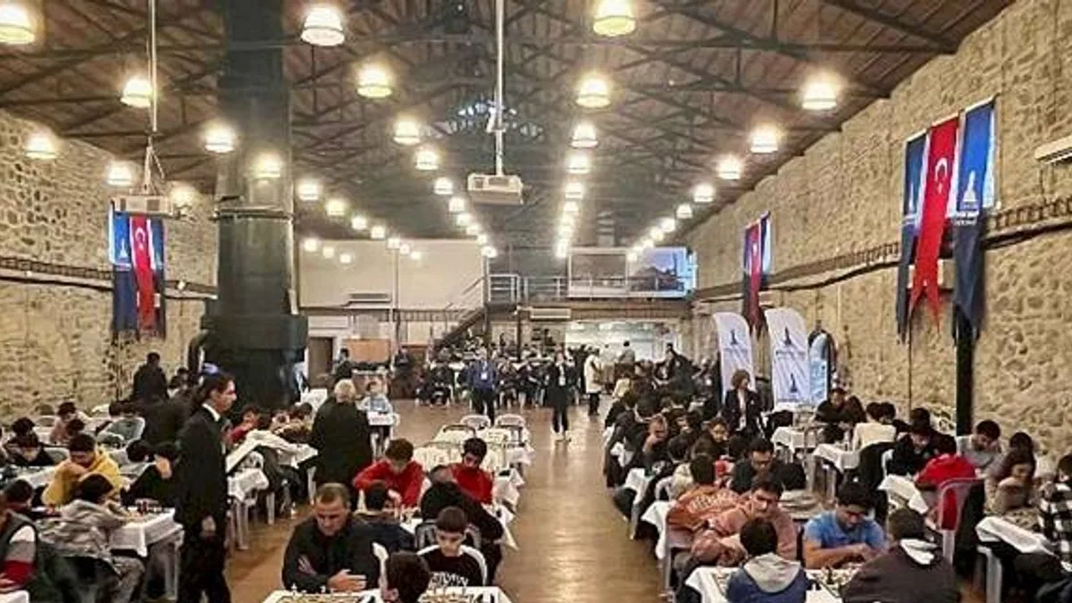 Büyükşehir'in geleneksel satranç turnuvası tamamlandı