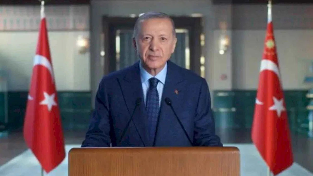Cumhurbaşkanı Erdoğan: Soydaşlarımız hayati rol üstleniyor