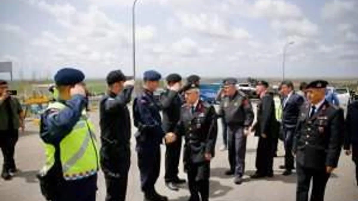 Jandarma Genel Komutanı Orgeneral Çetin, Eskişehir'de denetimlere katıldı: