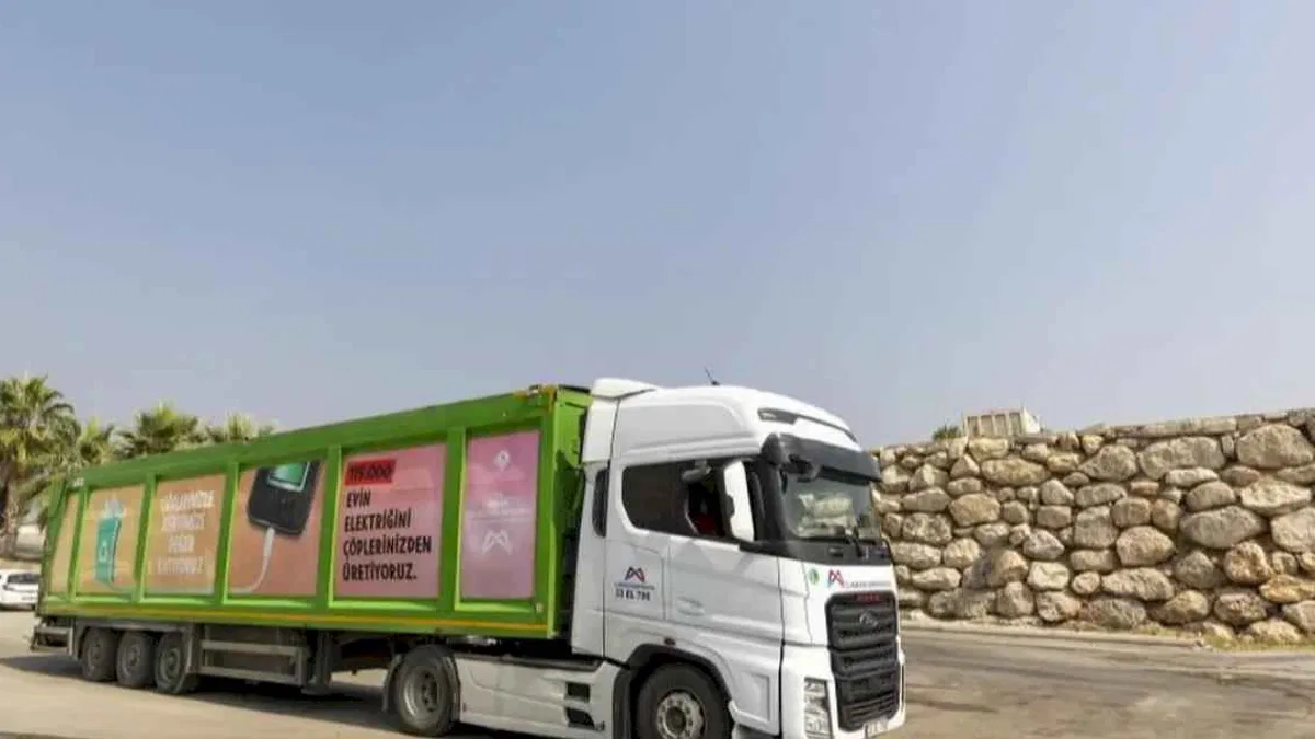 Mersin'de katı atıklar verimli ve sürdürülebilir şekilde taşınıyor