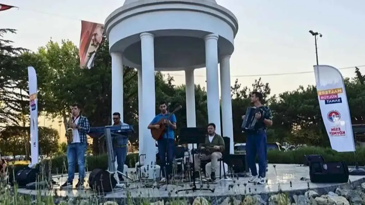 İstanbul Maltepe'de yaz sanatla dolu geçiyor