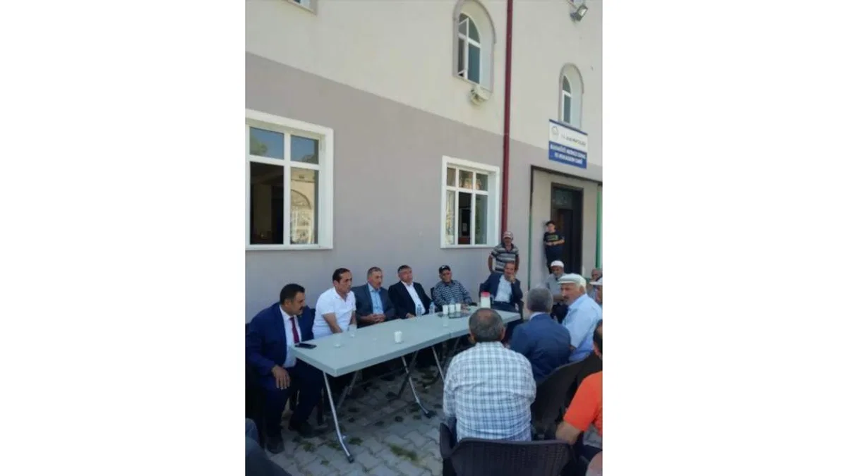 AK Parti TBMM Grup Başkanı Yılmaz ile Milletvekili Soluk, Ulaş'ı ziyaret etti