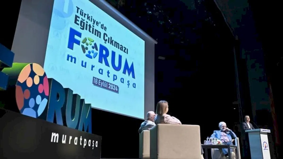'Forum Muratpaşa' kitabı yayımlandı
