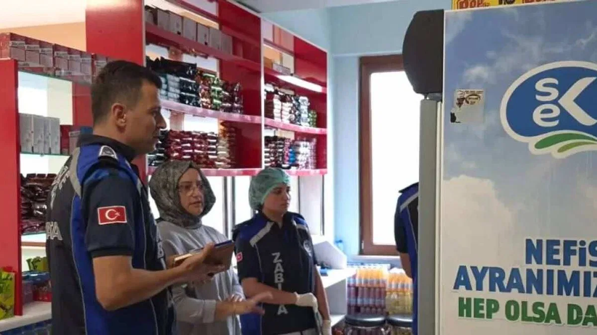 Gebze'de okul kantinlerinde sıkı hijyen mesaisi