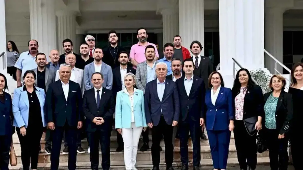 Başkan Uysal: Muratpaşa, bir altı ok belediyesidir