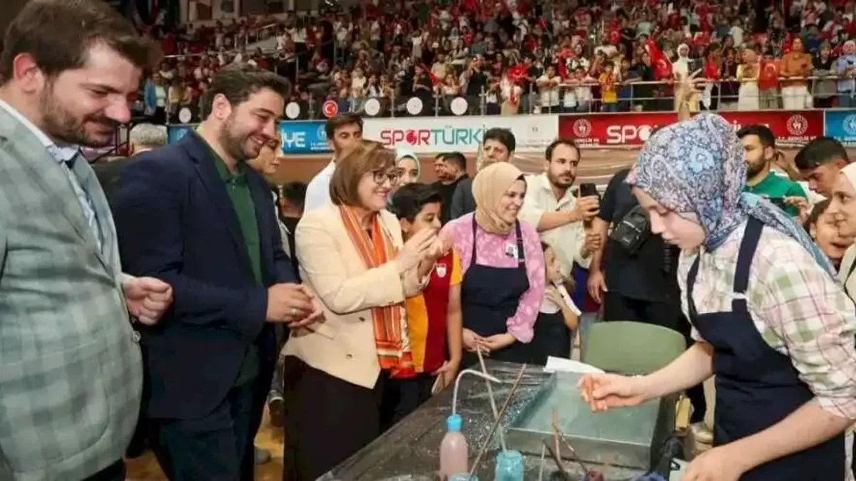 Gaziantep’te 55 bin öğrenciyle yaz olimpiyatlarına veda