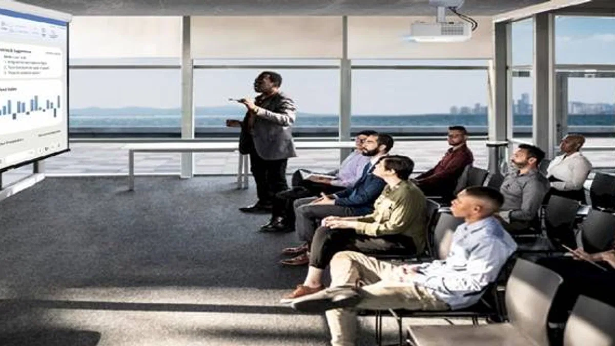 Güç Adaptörüne İhtiyaç Duymayan Projeksiyon Cihazı: ViewSonic LS610WH