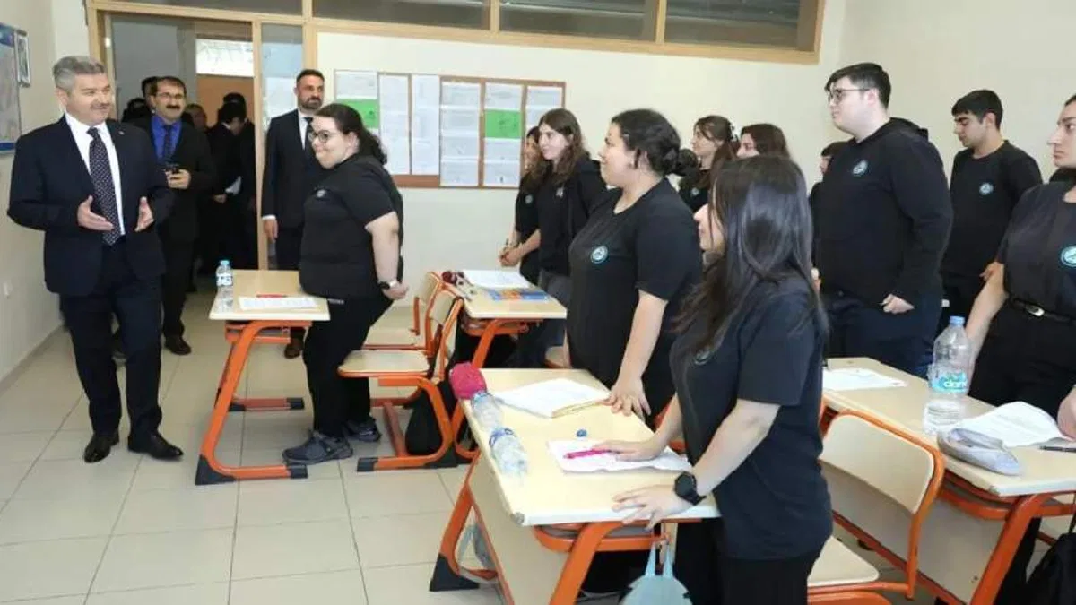 Artvin Valisi Ergün: Nitelikli elemanlar teknik ve mesleki liselerde yetişiyor