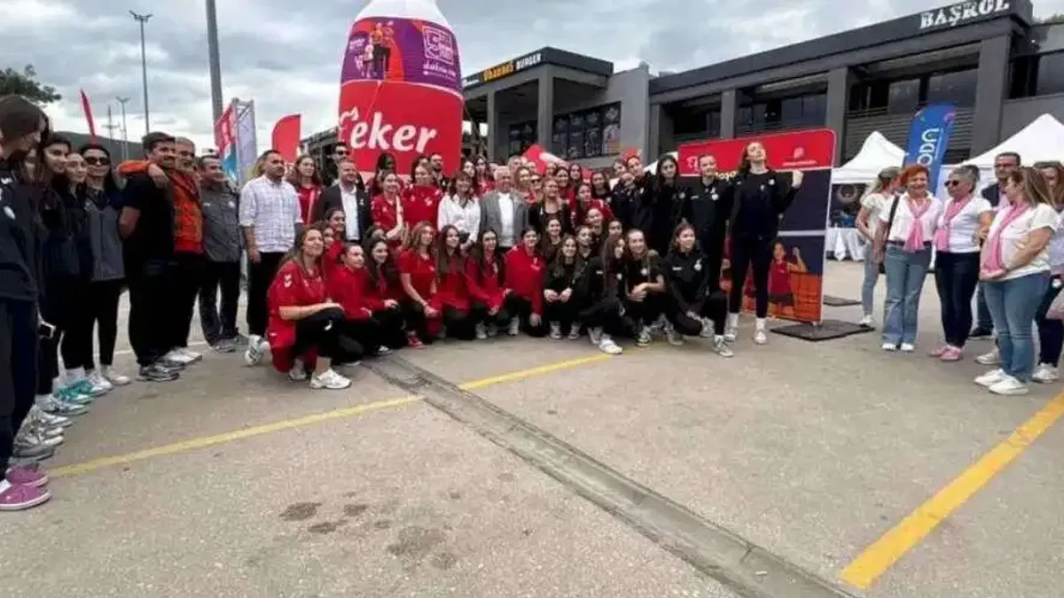 Nilüfer Belediyespor Eker Taraftarıyla Buluştu