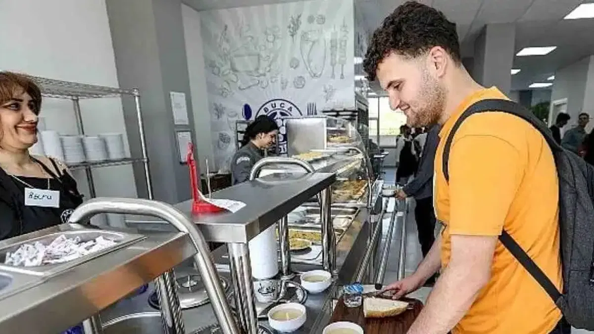 Belediye Lokantası ile öğrencinin yüzü güldü
