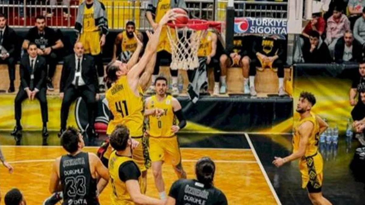 MSK Basketbol, Karşıkaya’yı İzmir’e mağlup gönderdi