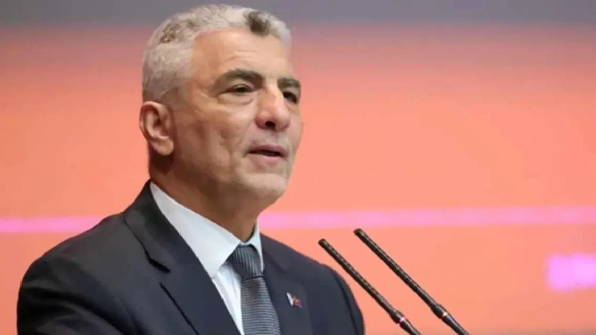 Bakan Bolat'tan 3. çeyrek değerlendirmesi... İhracat beklentisi güçlendi, hedef 282 milyar dolar