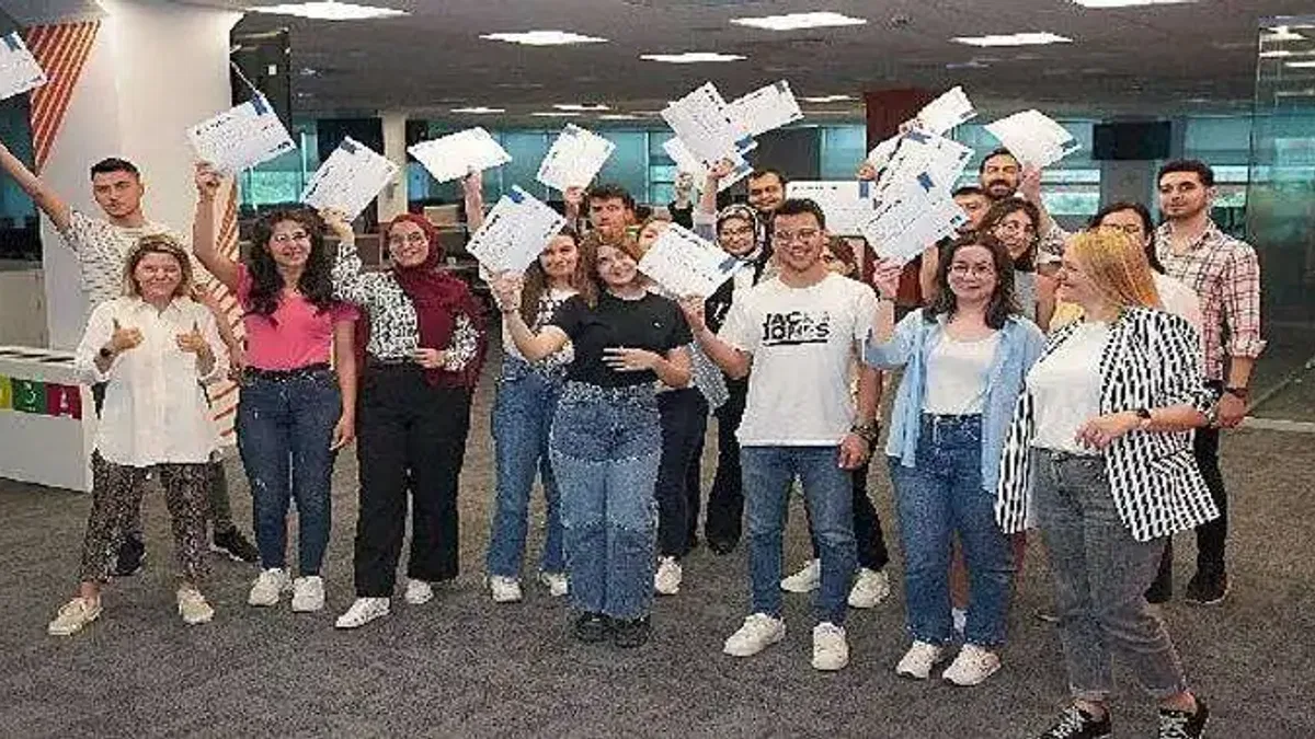 ING Türkiye, Kahramanmaraş'ta hayata geçirdiği Gelişim Programı ile gençlere dijital yetkinlikler kazandırıyor