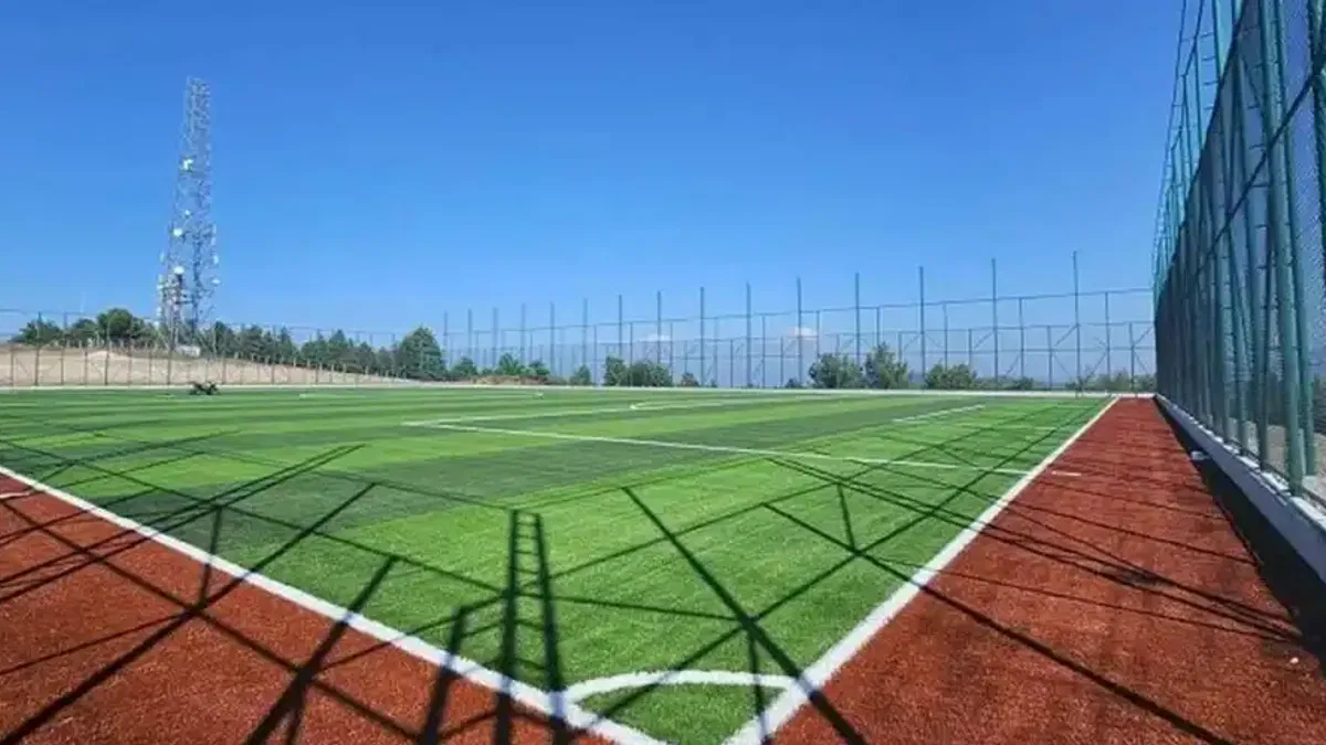 Bursa Osmangazi'den Gündoğdu’ya futbol sahası