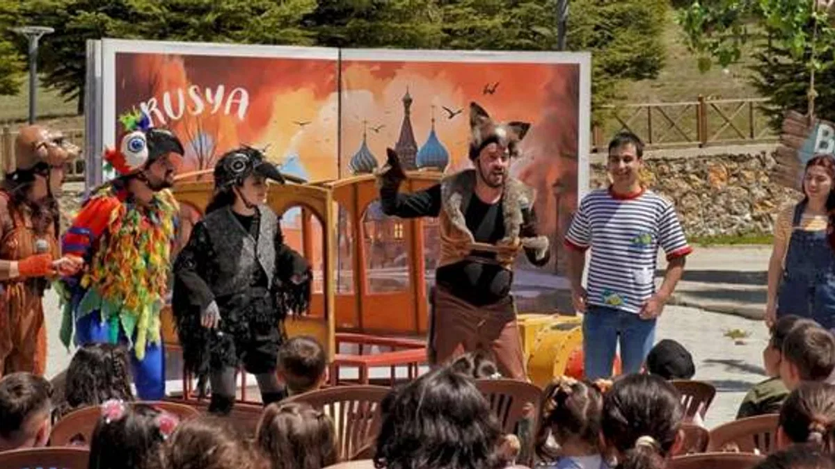 Malatya Doğanşehir'de çevre dostu oyun çocuklarla buluştu