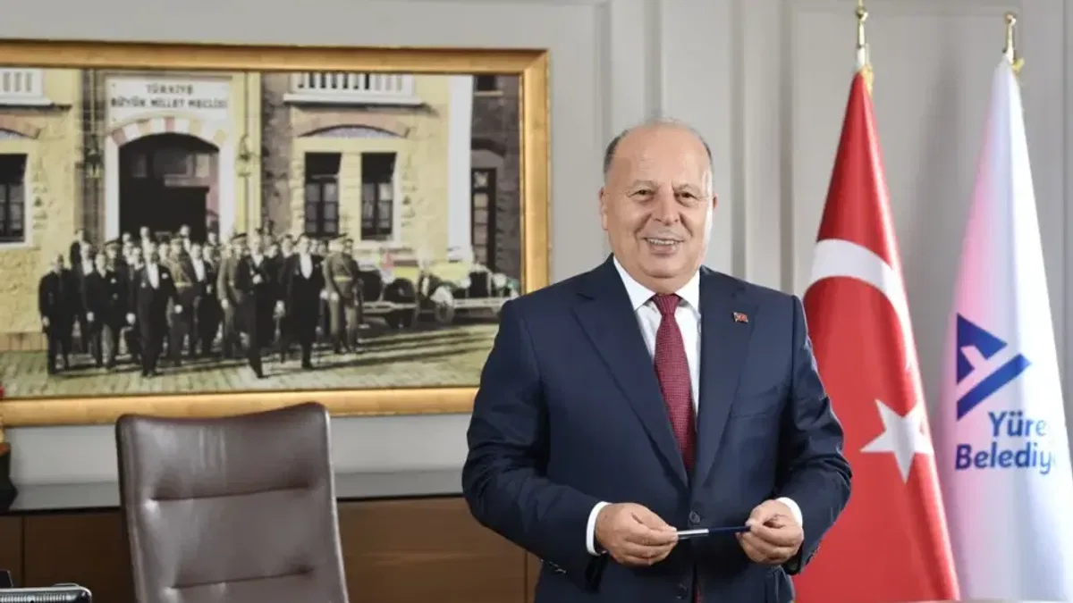 Adana Yüreğir Belediye Başkanı Ali Demirçalı görevden uzaklaştırıldı