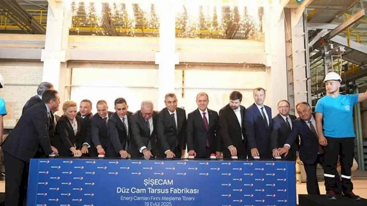 Şişecam'dan Tarsus'a yeni enerji camı hattı