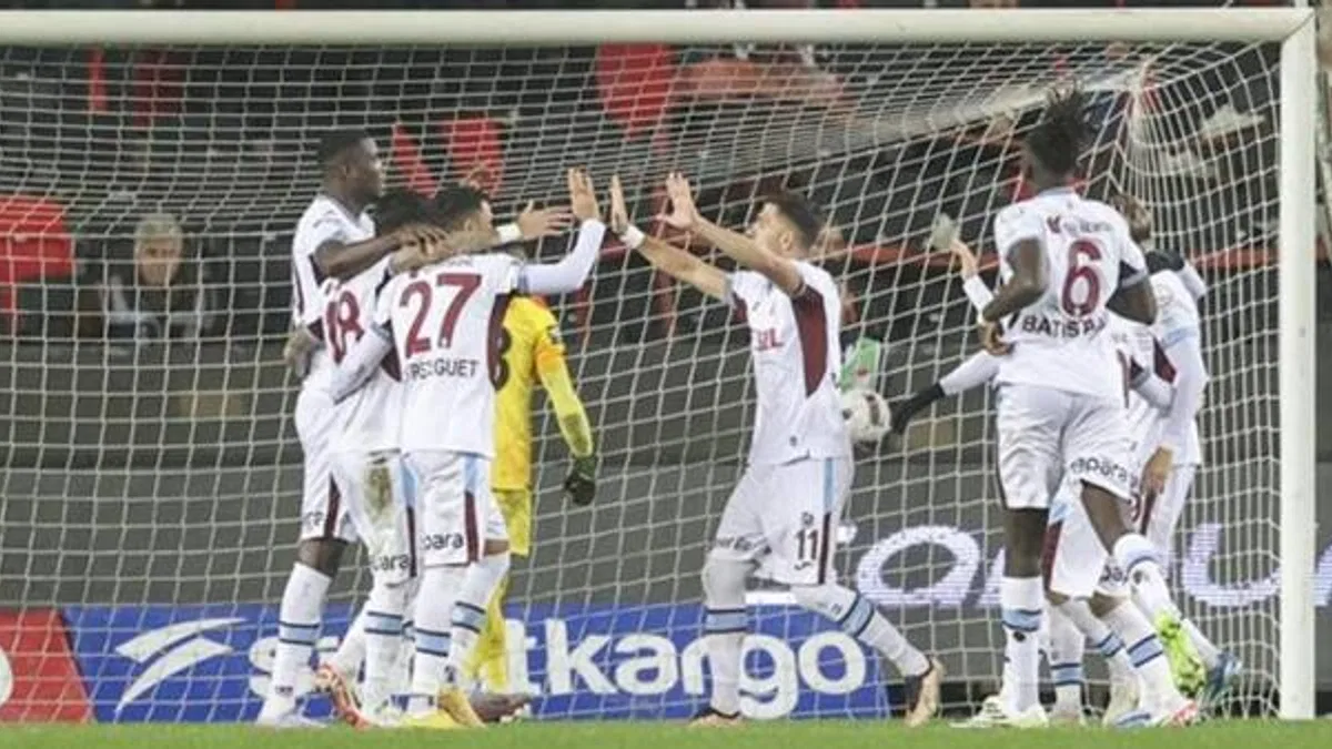 Gaziantep FK 1-3 Trabzonspor (Maç Sonucu) Trabzon Antep'te moral buldu!