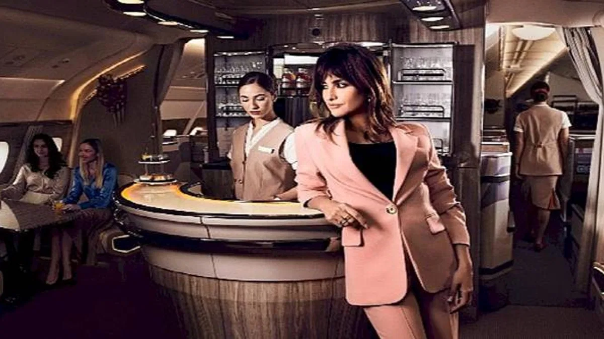 Emirates, yeni marka elçisi Penelope Cruz'u duyurdu