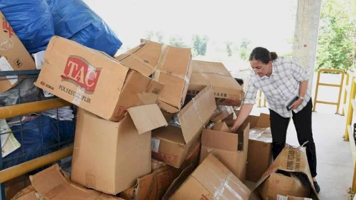 Bursa Osmangazi’de 4 bin 110 ton atık ekonomiye kazandırıldı