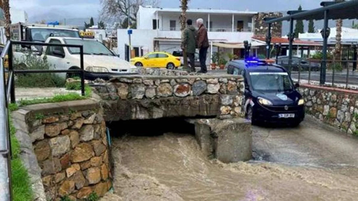 Bodrum'da yılın ilk gününde ekipler sahadaydı