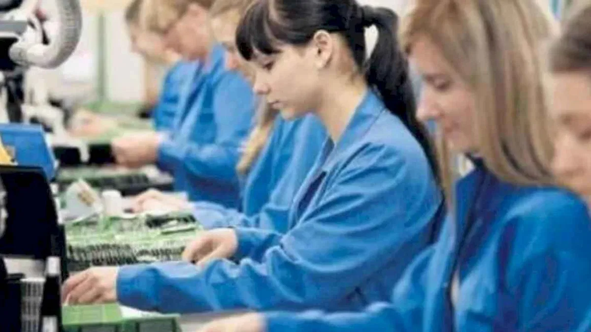 Ücretli çalışan sayısı yıllık yüzde 1,2 arttı