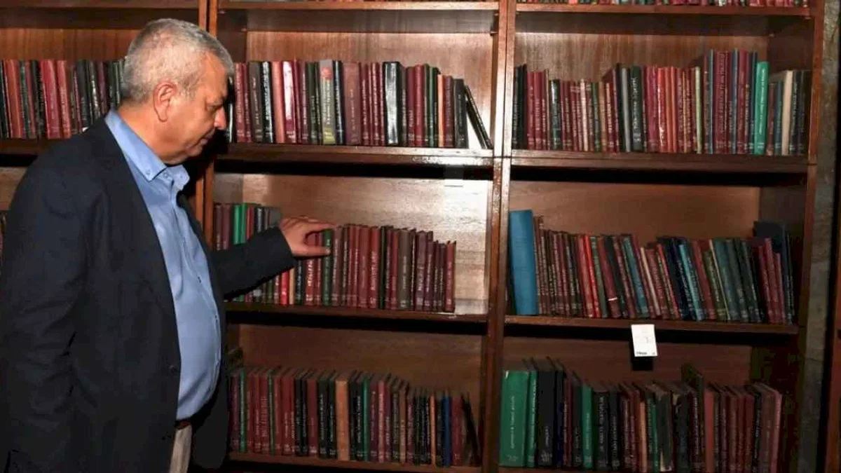 Geçmişin izlerini taşıyan 3 bin kitap Bursa Osmangazi'de sergilenecek